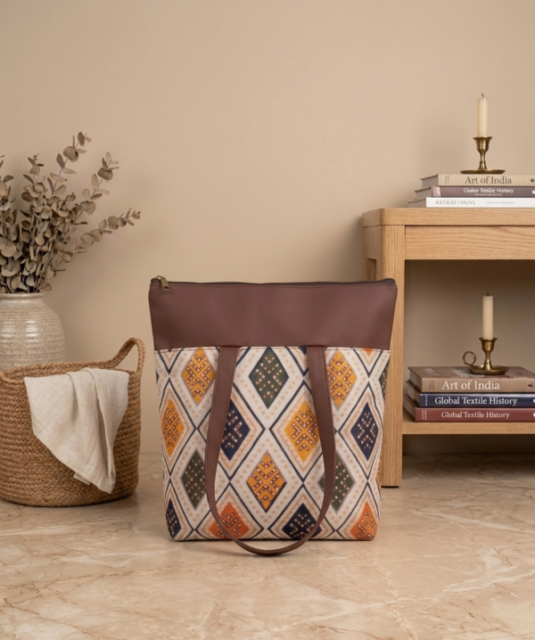 Gemini_Generated_Image_5iu1lt5iu1lt5iu1 Utsav Bandhani Ivory print Tote Bag