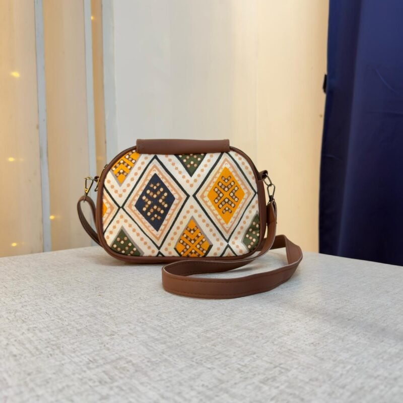 ZARI Tote & RIVA Sling Bag Combo – Bandhani Ivory print 2 ZARI Tote & RIVA Sling Bag Combo – Bandhani Ivory print